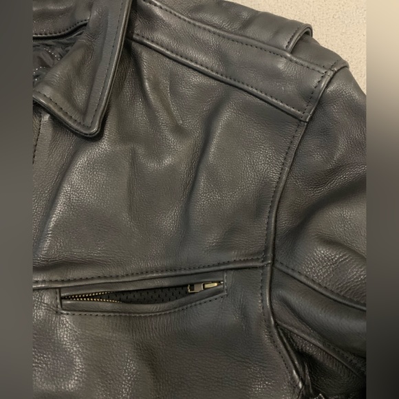 Motorcyclist Fox Creek Leather Bomber Jacket - Picture 10 of 17
